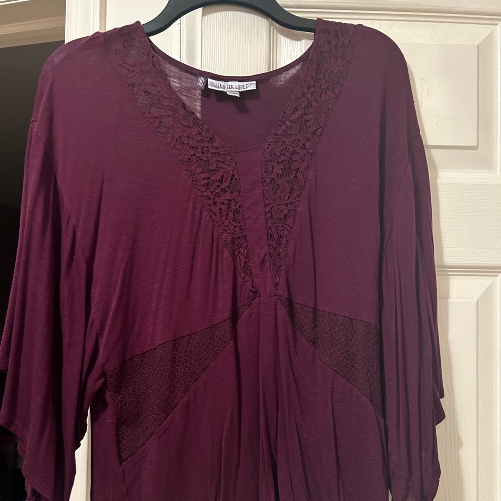 Jennifer Lopez flare top